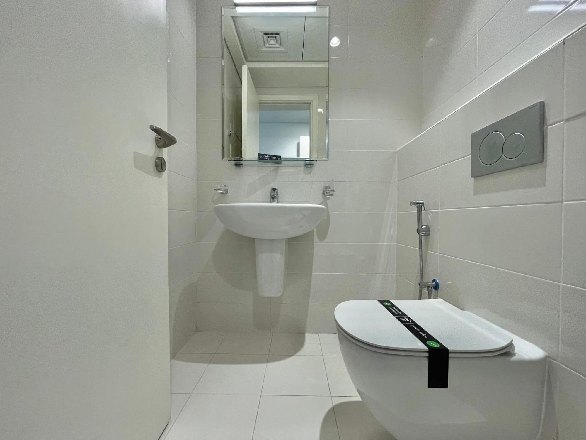 Apartment Spacious Furnished In Palette Tower In Tourist Club Area *